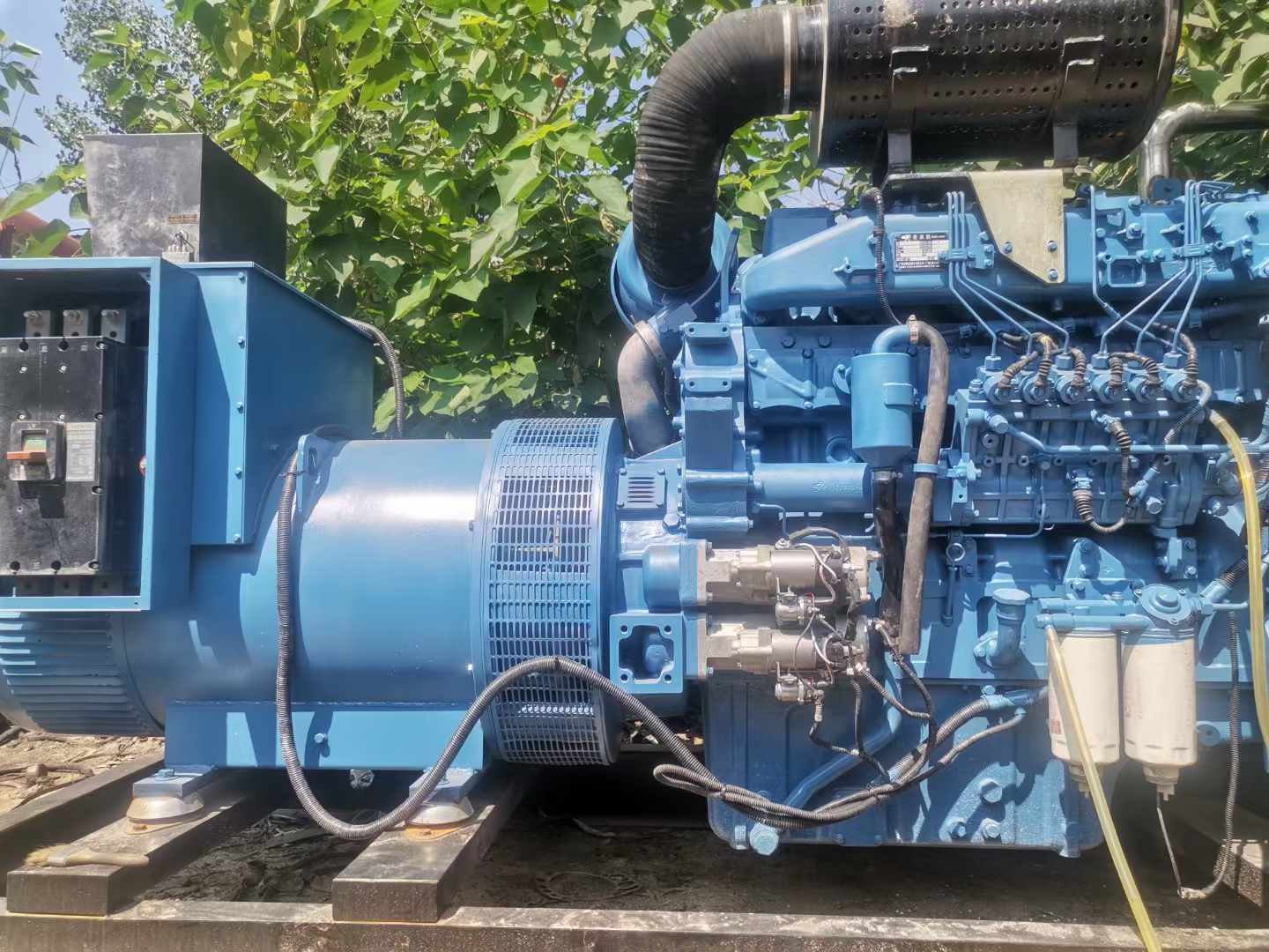 潮阳详细说明降低 800kW 柴油发电机输出电流波动的方法