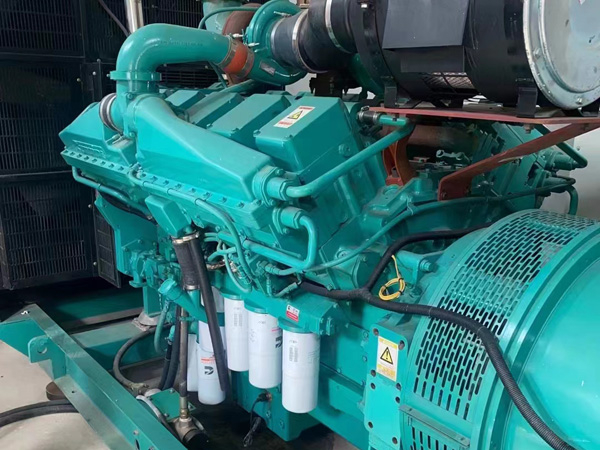 潮阳更换100kW柴油发电机组机油时，需要注意哪些事项？